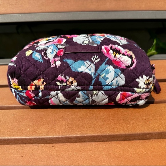 Vera Bradley Indiana Rose Cosmetic Case - Picture 4 of 5